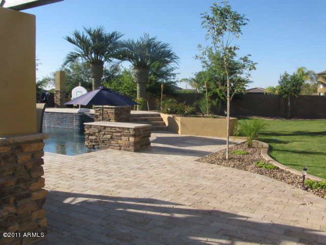 6944 S Star Drive, Gilbert, AZ 85298