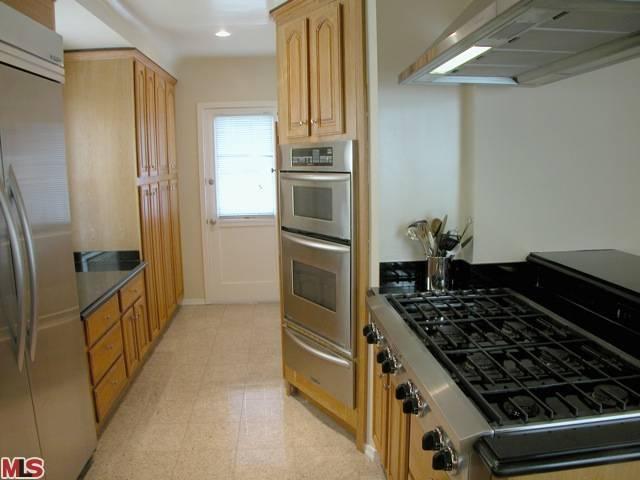 10737 Garfield Avenue, Culver City, CA 90230