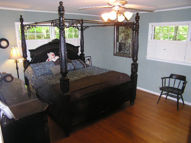 2230 Deer Ridge Dr, Stone Mountain, GA 30087