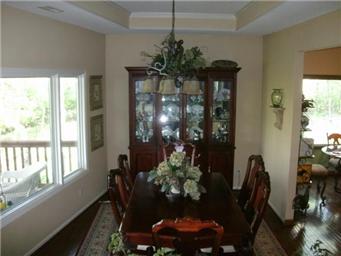 16572 149 Court, Bonner Springs, KS 66012
