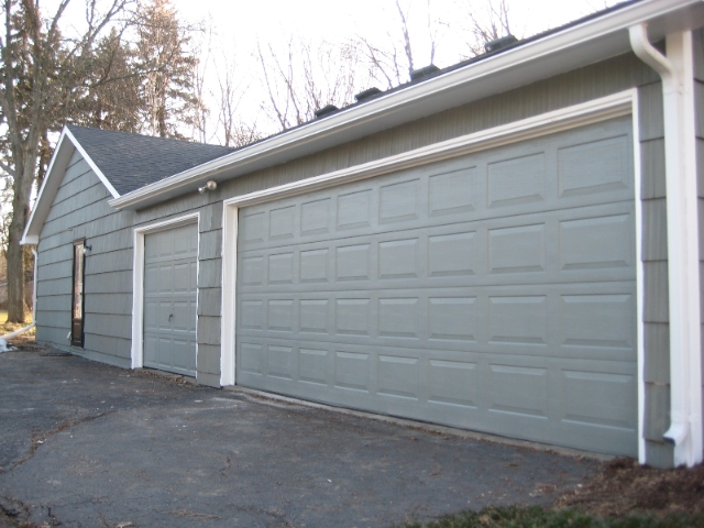 3600  Shallow Brook, Bloomfield Hills, MI 48302