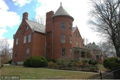 515 SOUTH SAMUEL STREET, CHARLES TOWN in Northeast West Virginia, West Virginia Real Estate - Homes & Land